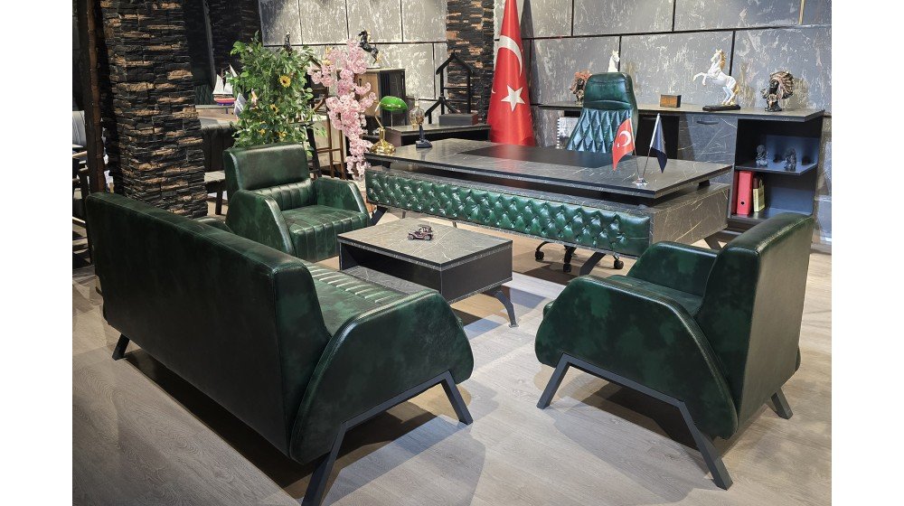 Kapi Trend yönetici masa takımı, kapitoneli ön paneli, mermer desenli tablası ve metal ayakları ile modern ofis ortamında Tilia V serisi bekleme grubu ile sergileniyor. Yeşil, bordo, gri ve kahve renk seçenekleri mevcuttur.